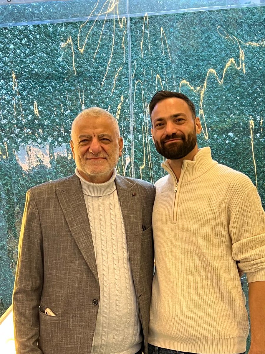 ياسر شري tweet media