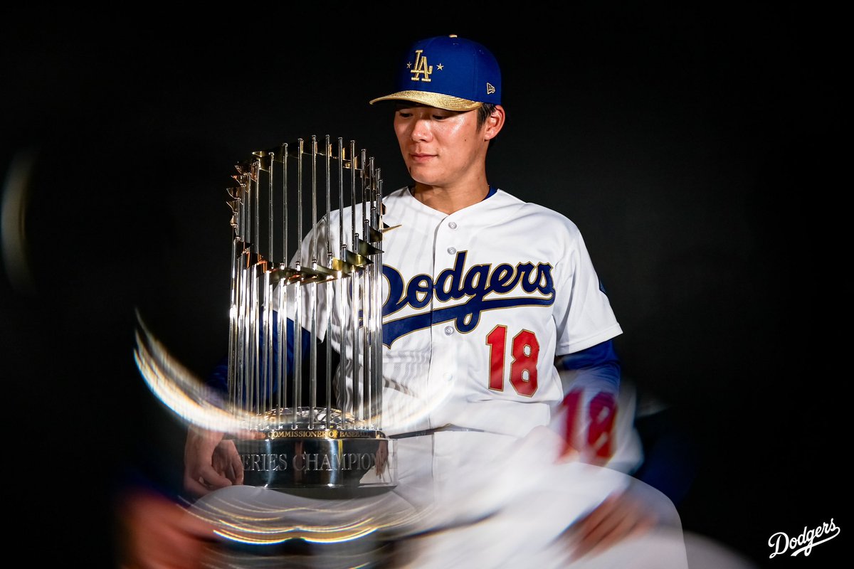 ドジャース 山本由伸投手🏆 ワールドシリーズ優勝祝う特別ユニフォーム