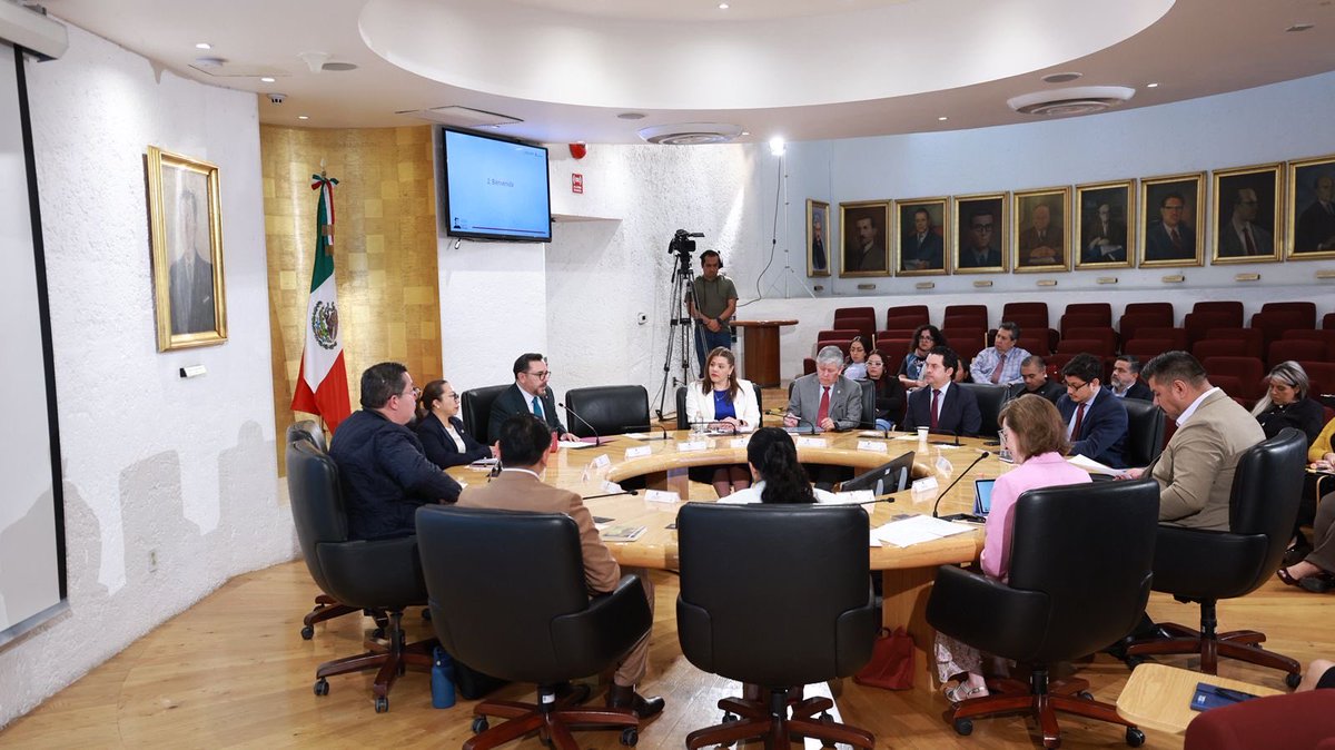 NoelMirandaM's tweet photo. La @CofaaIpn participó en el Comité de Internacionalización con el objetivo de seguir impulsando la movilidad académica y de investigación, generando valor, fortaleciendo la vinculación global y contribuyendo al desarrollo institucional. https://t.co/JHaVjrMbIV