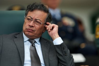 Alexander Calderón tweet media
