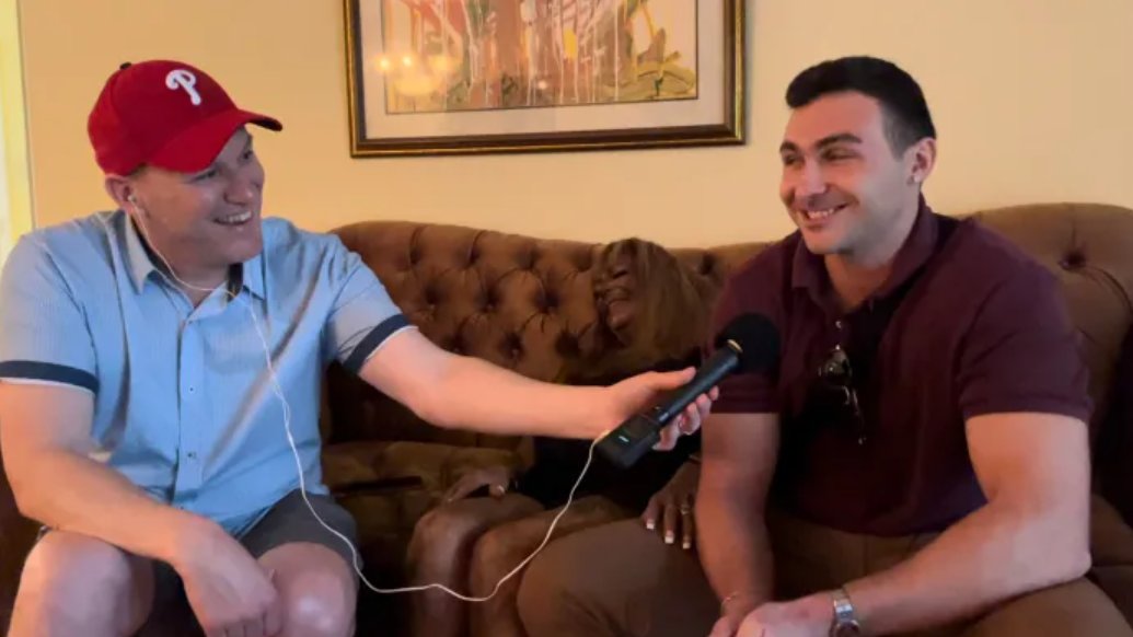 Red Line Commuter tweet media