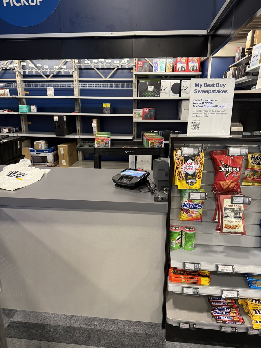 Joeyfine tweet media