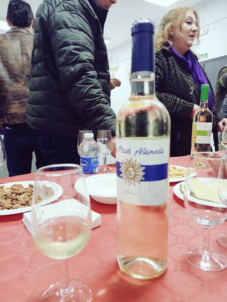 Vino DO La Mancha tweet media