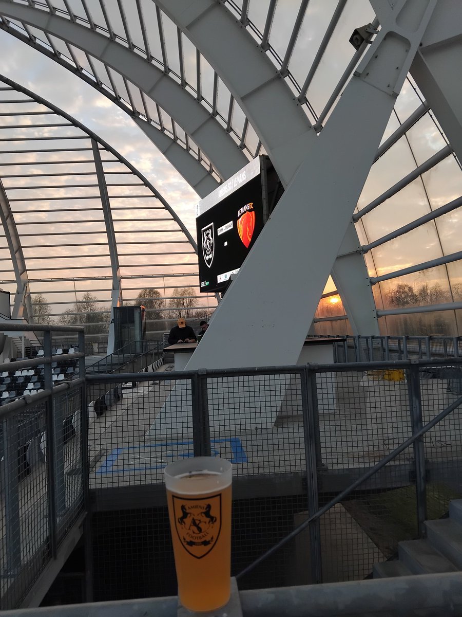 jeromeamienois tweet media