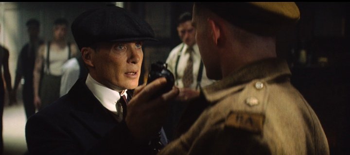 hlewis44_'s tweet photo. thomas shelby: o maior dos peaky blinders, o rei cigano, o homem imortal https://t.co/dq9ePF9wGn