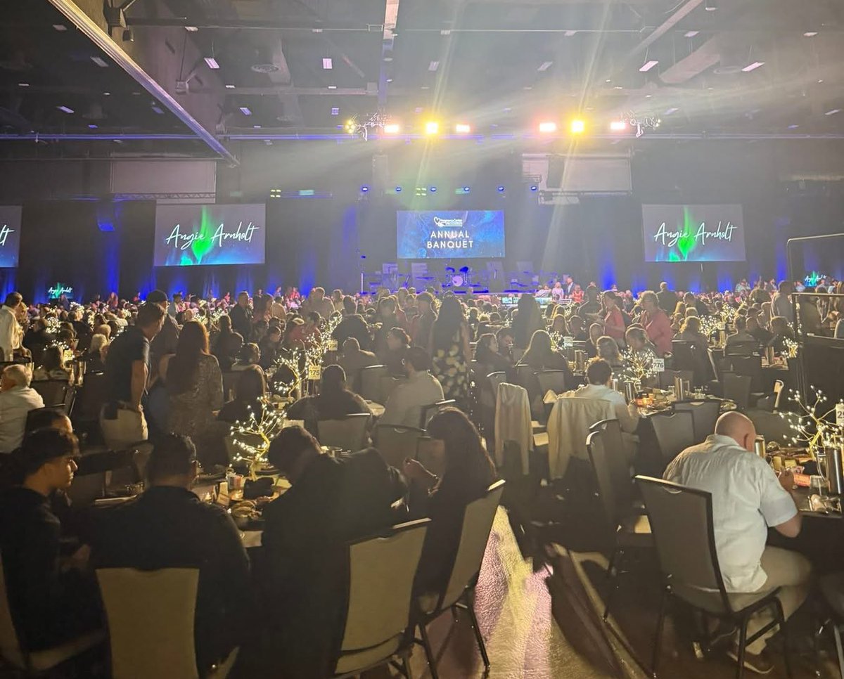 Eric D Flores tweet media