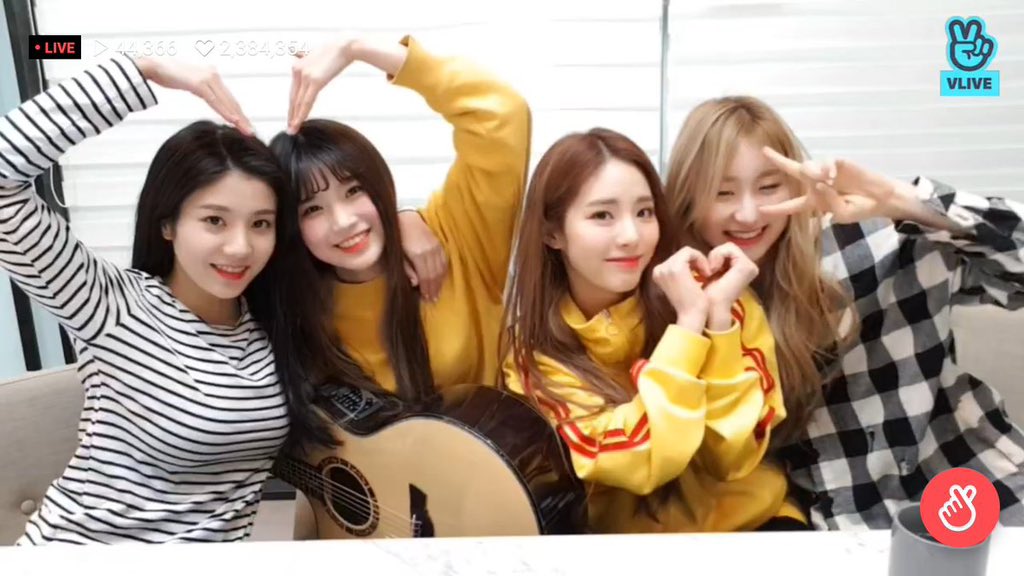 𓊆ྀི❤︎𓊇ྀི tweet media