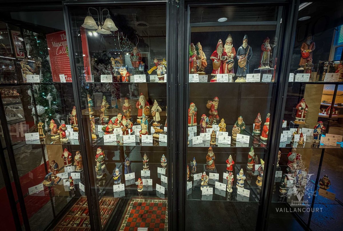 Vaillancourt Folk Art tweet media