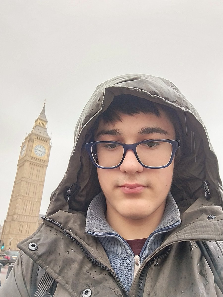 Axort_350 tweet media