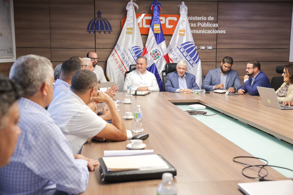 Ministerio de Obras Públicas y Comunicaciones tweet media