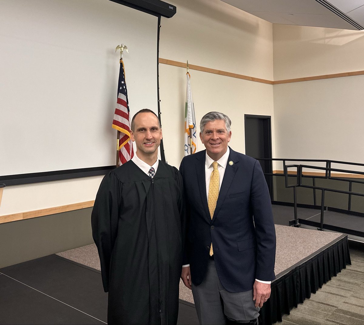 Darin LaHood tweet media