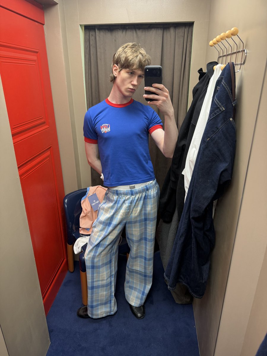 пидорат натрия tweet media