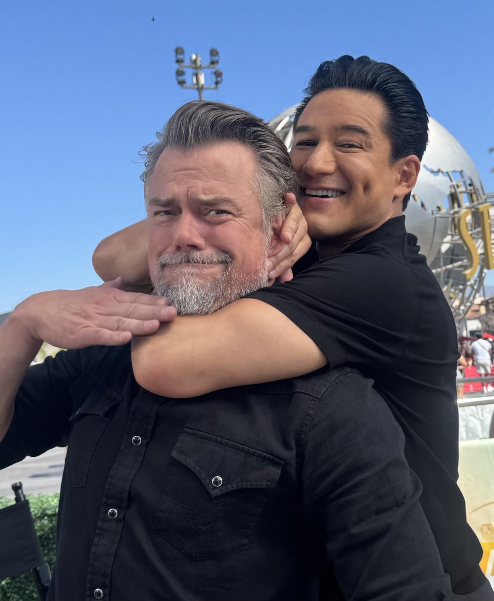 Mario Lopez tweet media