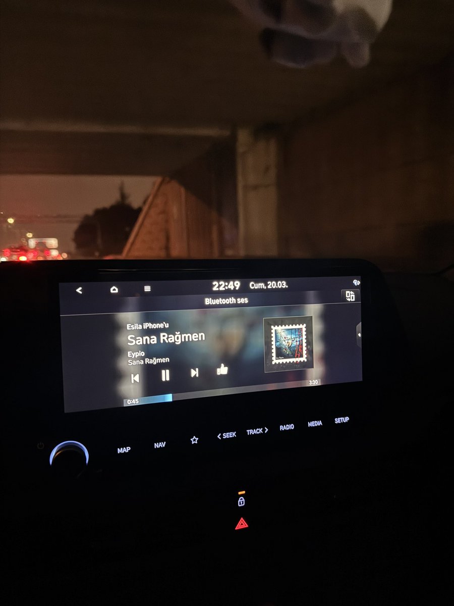 enjzp's tweet photo. spotify acilen bu sarkiyi kaldir https://t.co/cHVXIbeoaY