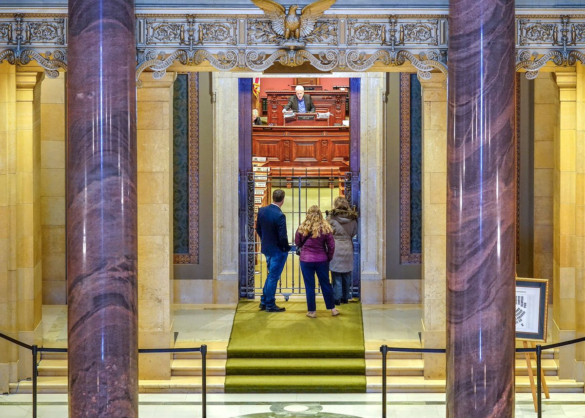 MNHouseInfo tweet media