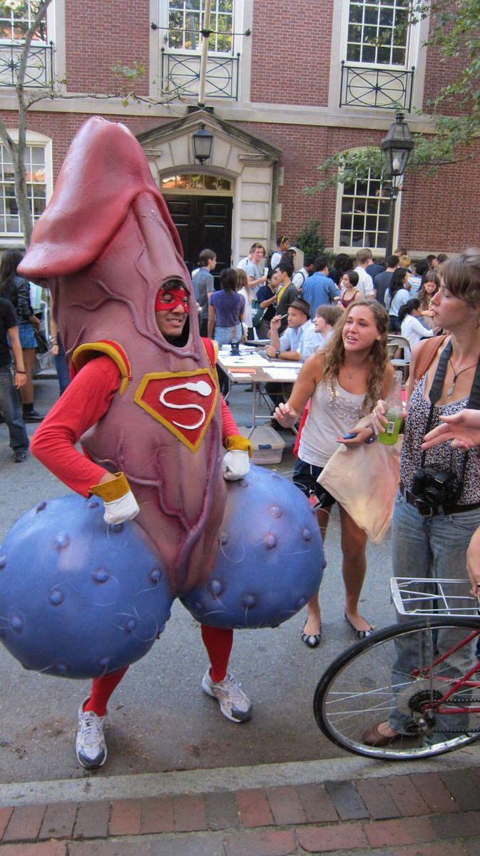 a fresno nightcrawler {🇸🇪🇲🇹🇷🇴🇪🇪🇲🇪} tweet media