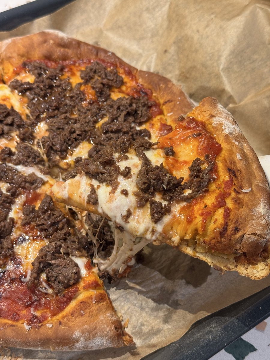 khanita 🦉 tweet media