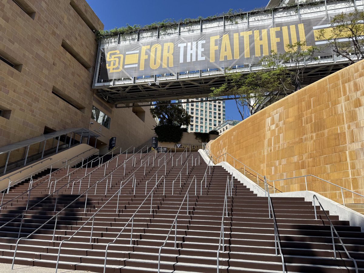 Mike Burns tweet media