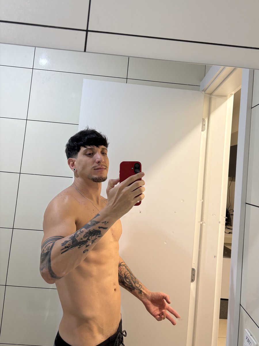 𝒃𝒖𝒃𝒖 tweet media