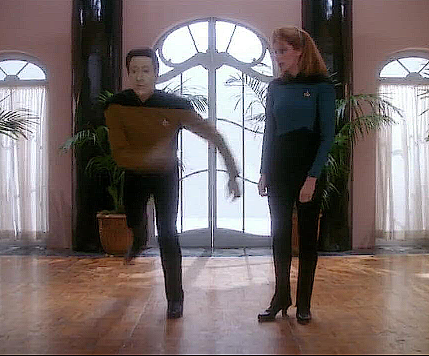 Parallel Universe Riker 🏁 tweet media