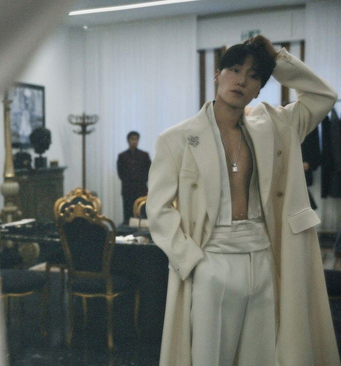 Ten_ringssir's tweet photo. 20.03.2026 - тнe вegιnnιng oғ oυr lιғe 🩶💛 https://t.co/XOk69Y3u1R