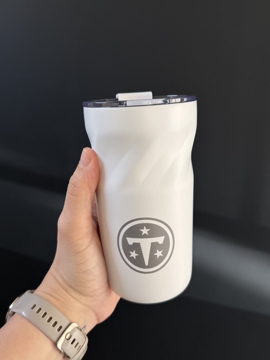 MissDuggan's tweet photo. The @Titans gave out cute little travel tumblers for those who came to their blood drive earlier in the week.  Peep the stars for those concerned. https://t.co/d8Qof00M8H
