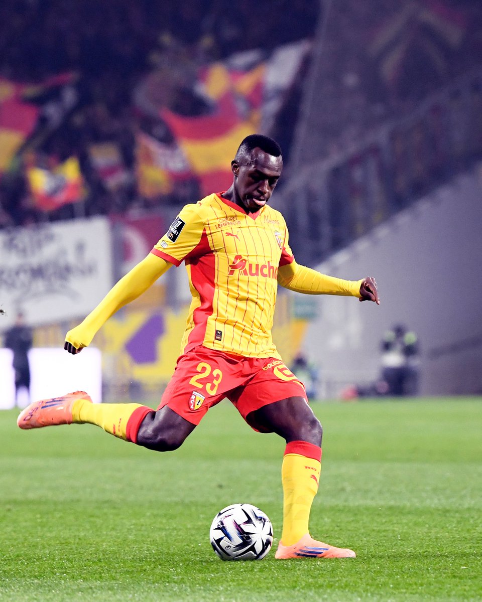 الدوري الفرنسي tweet media