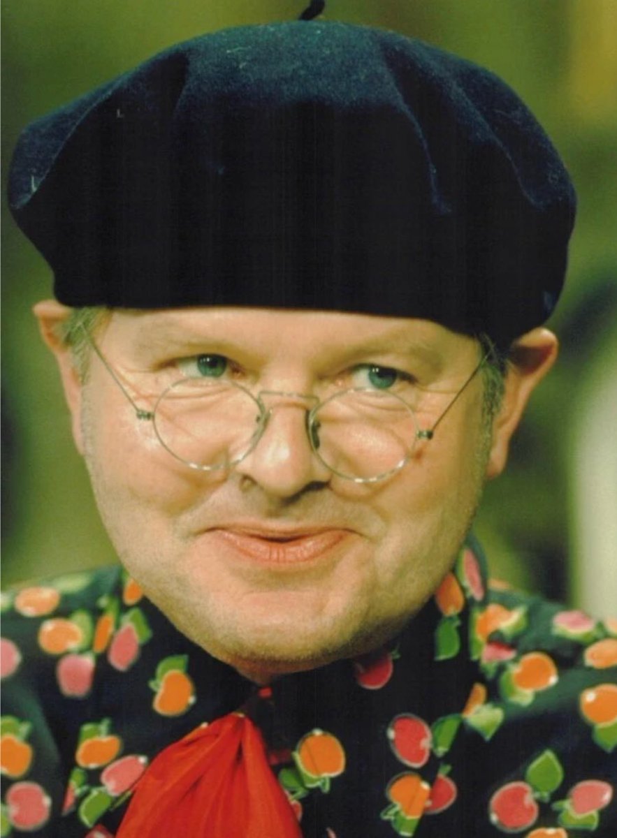 Pól DeBuitléir tweet media