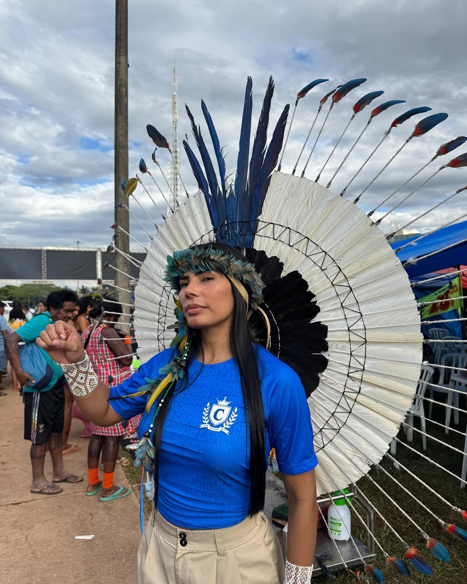 Soraya🪇 tweet media