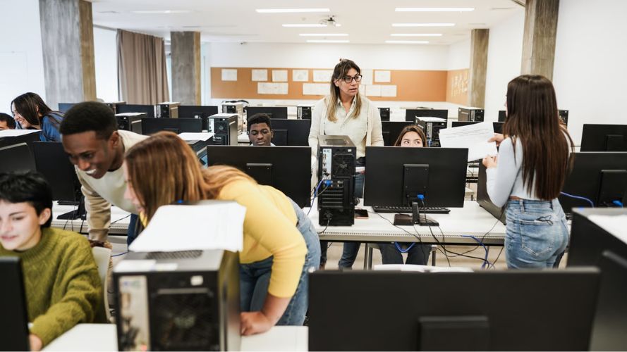 QfQ/Lien MULTIMÉDIA tweet media