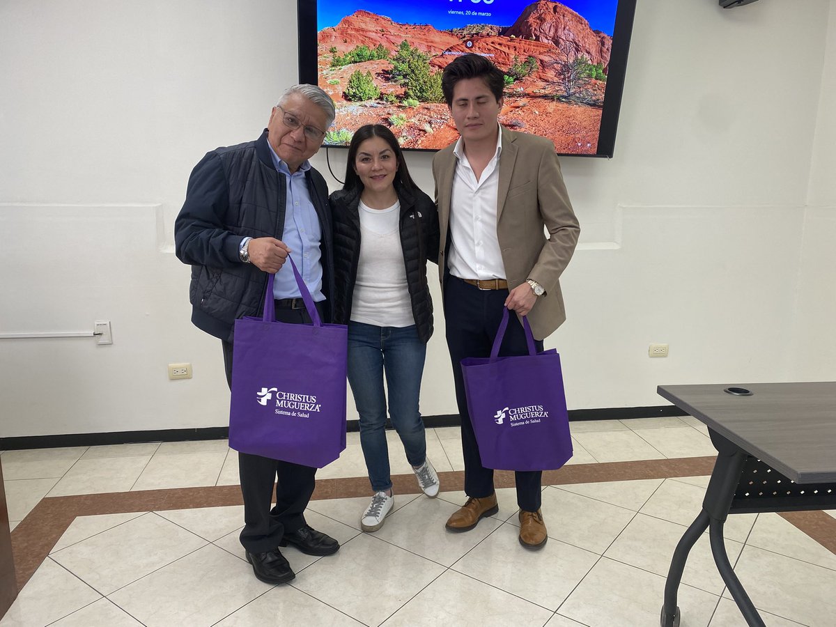 cesamedpuebla's tweet photo. Continuamos con nuestras pláticas de capacitación a #ProfesionalesDeLaSalud, en esta ocasión con personal del Hospital Christus Muguerza sobre Expediente Clínico y Normas Oficiales Mexicanas y Guías de Práctica Clínica
@armentapuebla_ @Dr_RMorales @DrEspidio https://t.co/WrgZkLjRiT