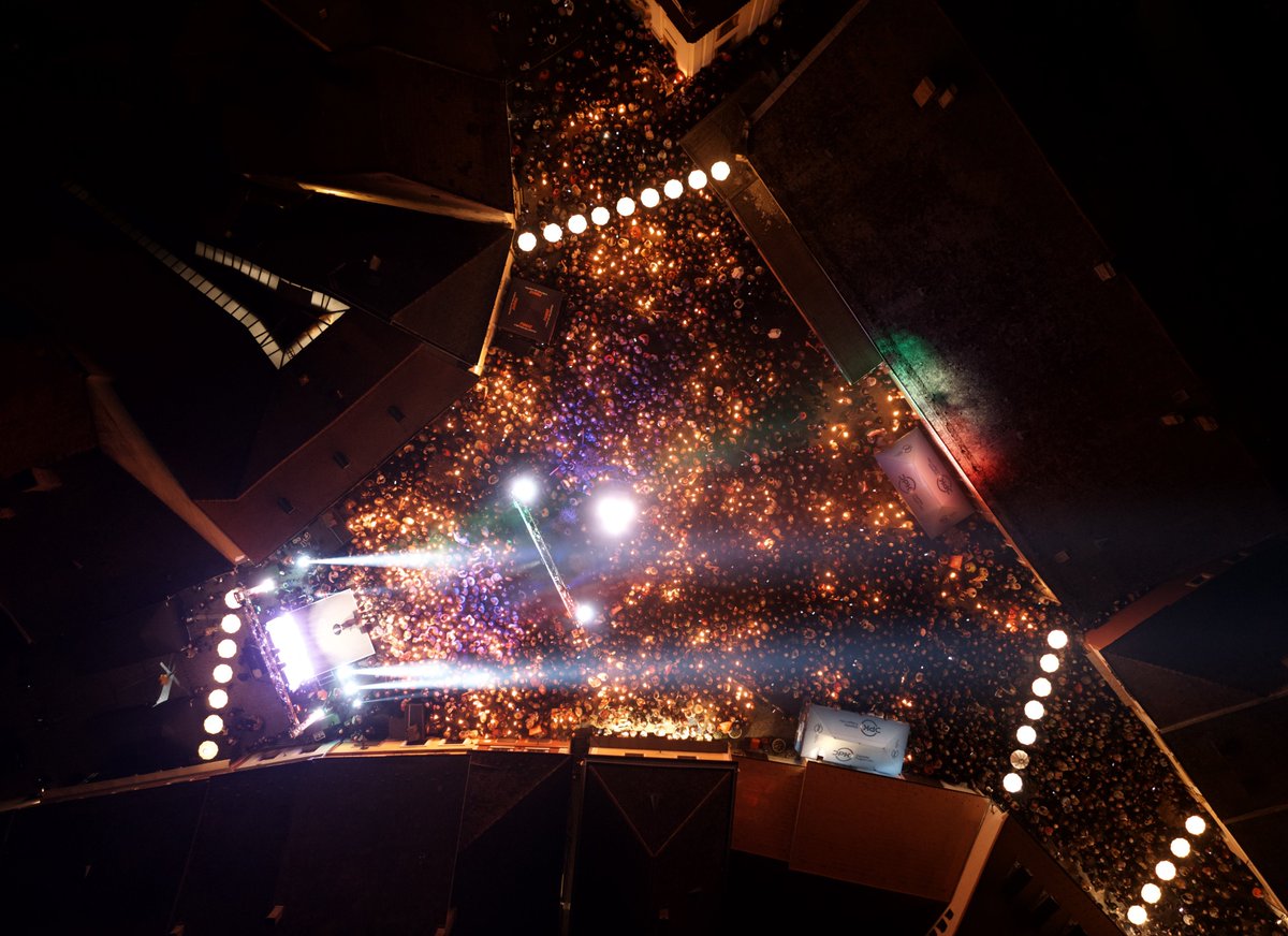 Balázs Orbán tweet media