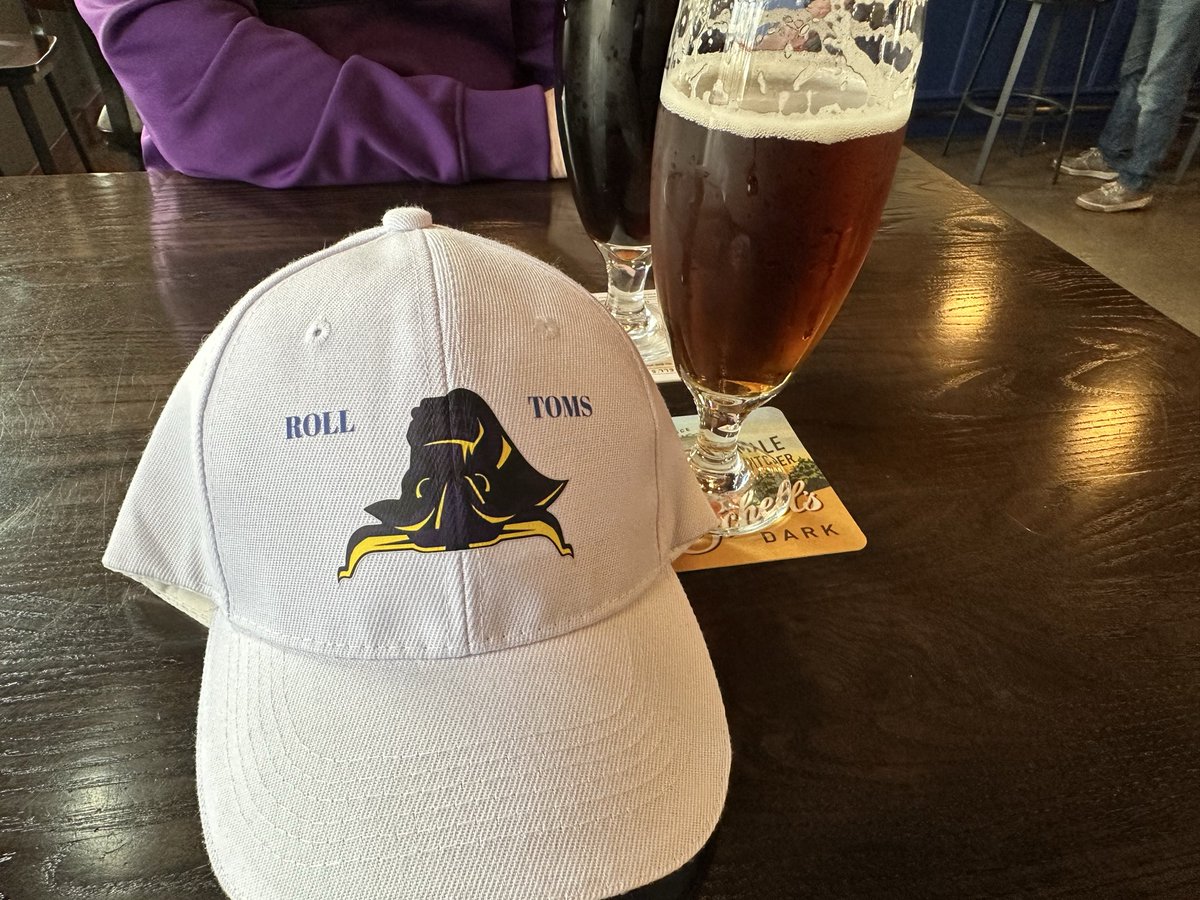 Roll Toms tweet media