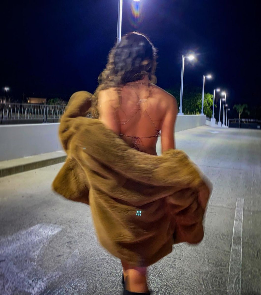 Caitlín O'Neill tweet media