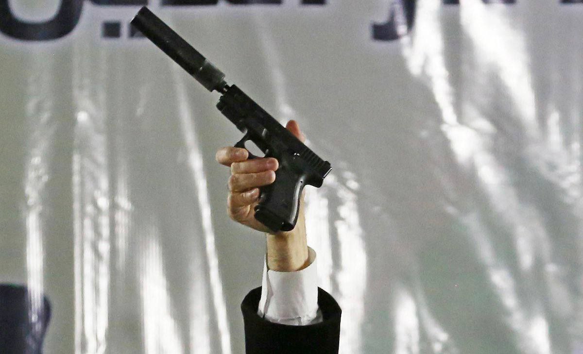 Ihcen 🔻 tweet media