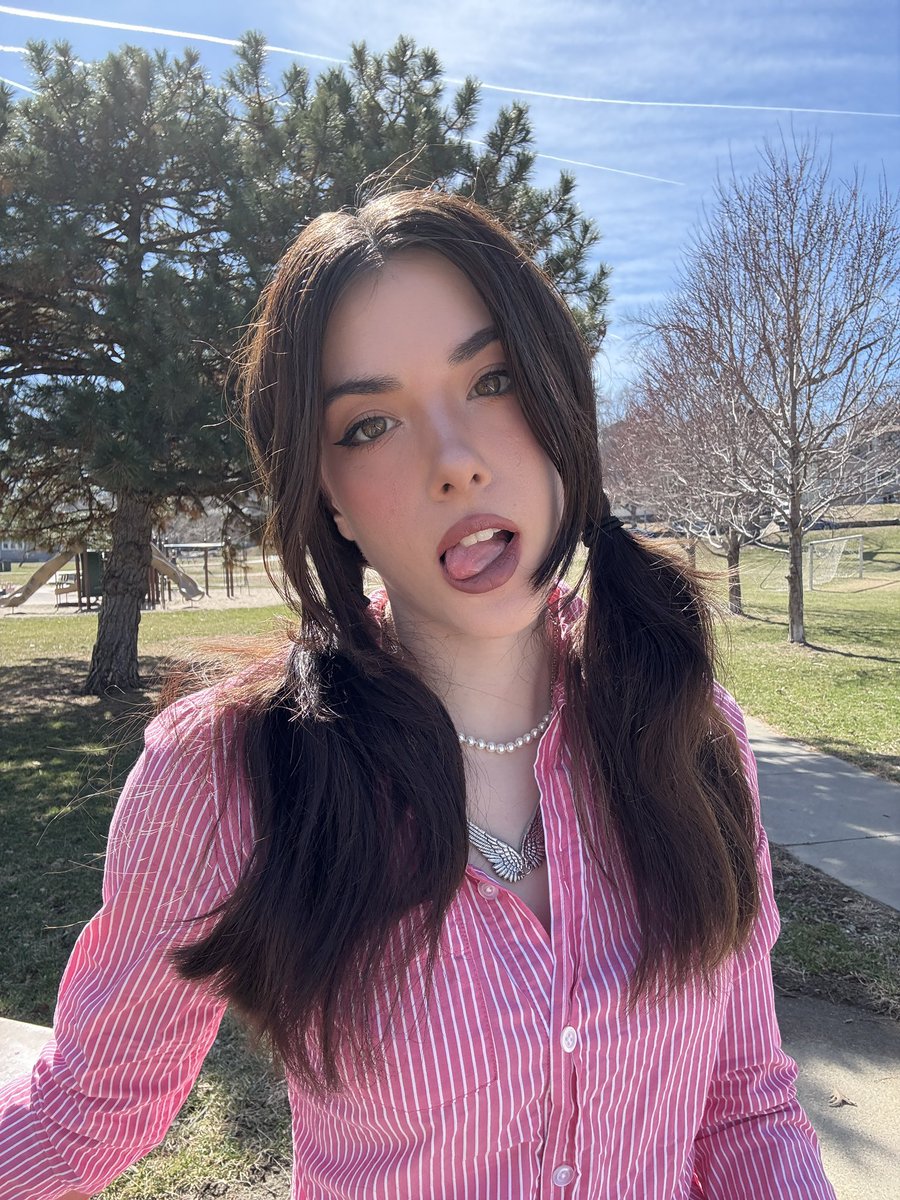 jelloannaa tweet media