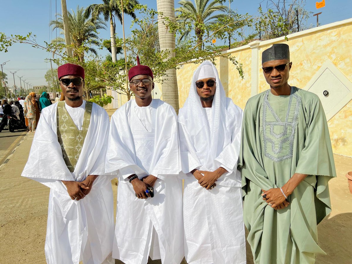 MR BREEZY❄ tweet media