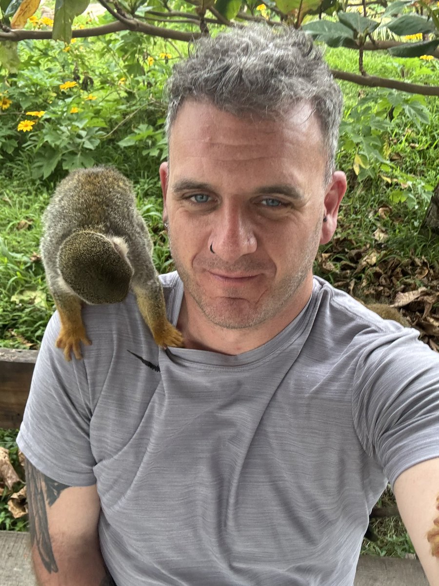 Chris 😏 tweet media