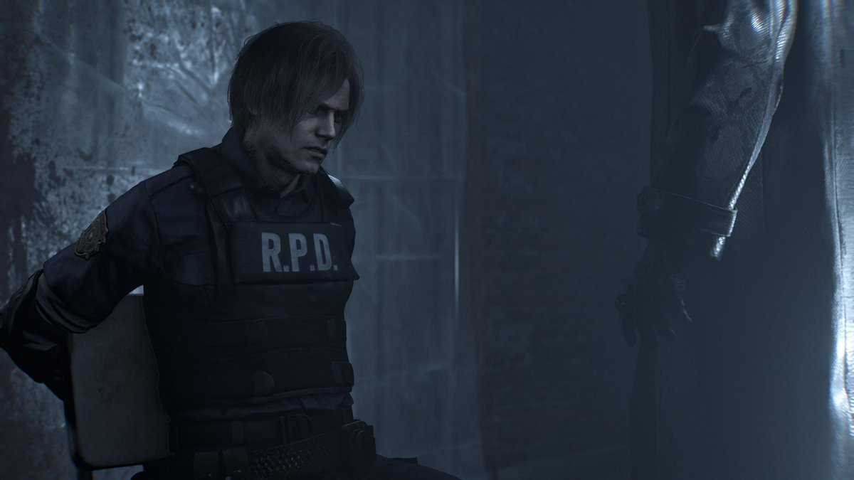 jamie 🕷️ // semi-daily leon posting ᢉ𐭩 tweet media