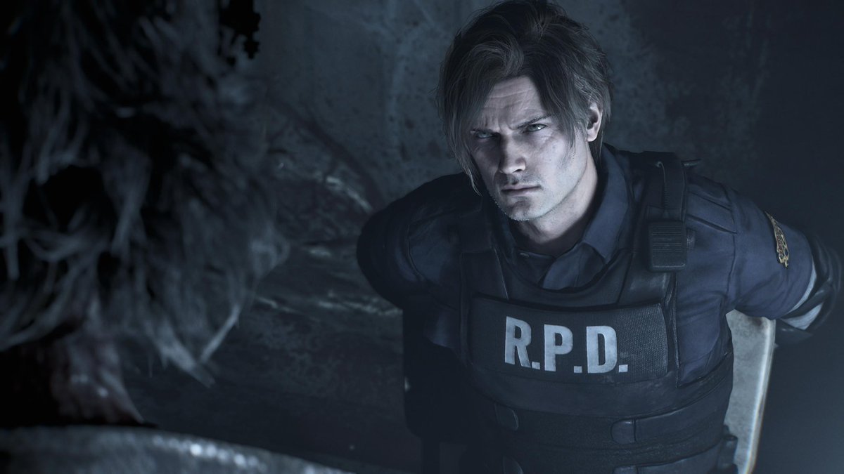 jamie 🕷️ // semi-daily leon posting ᢉ𐭩 tweet media