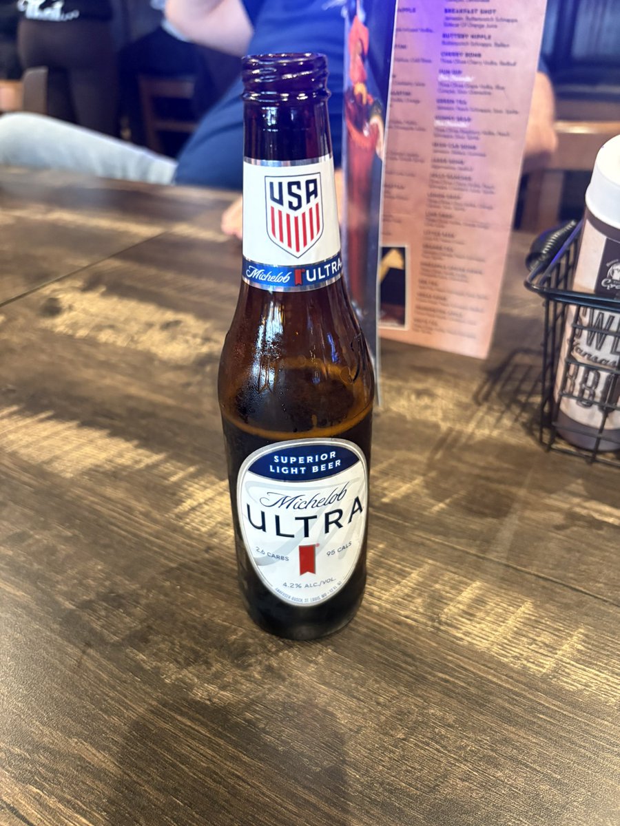 Lieutenant Cornbread tweet media