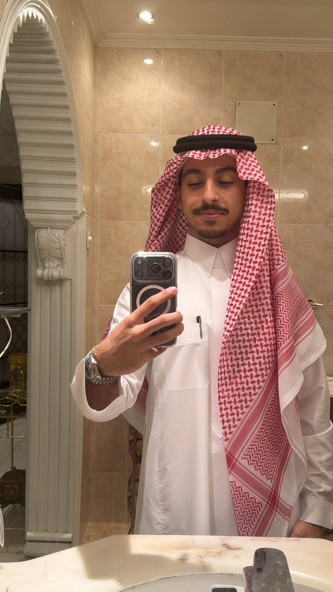 Twis Quartz tweet media