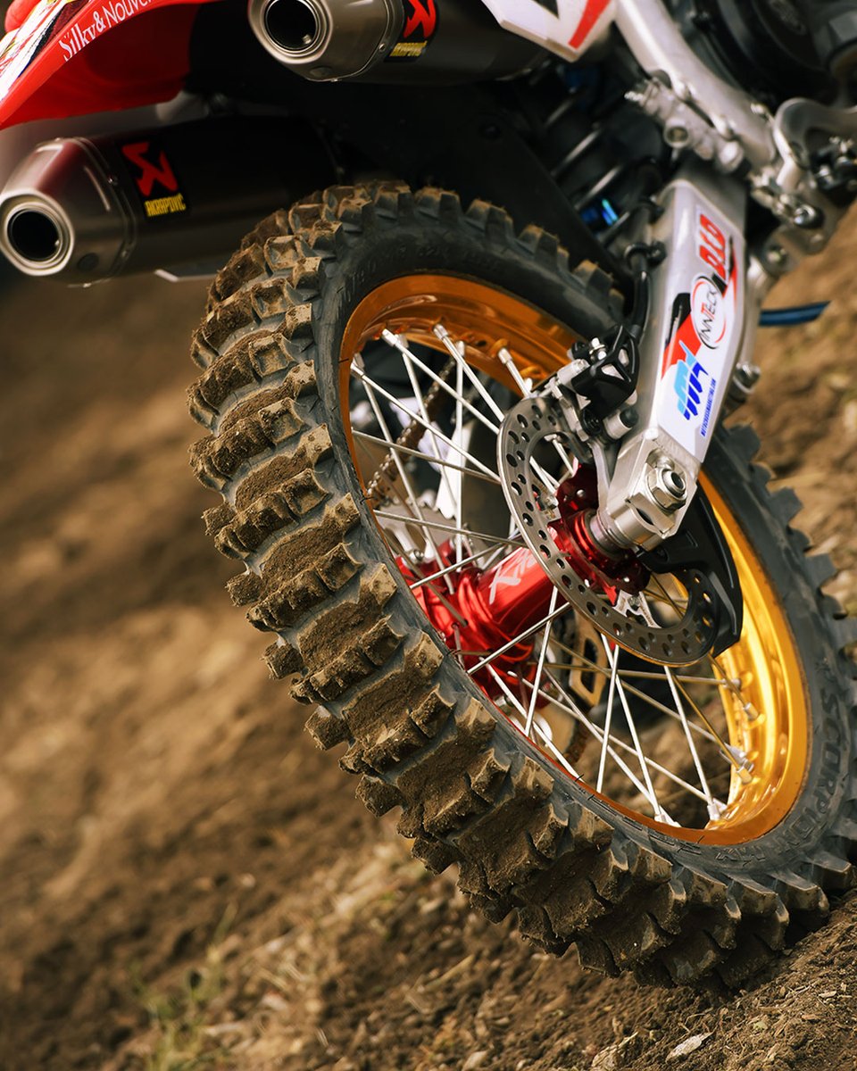 Pirelli MX tweet media