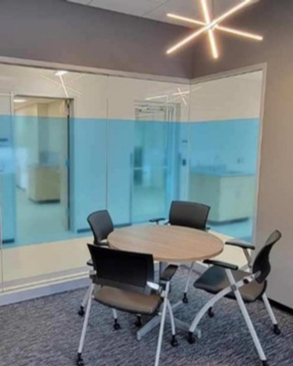 Suntrol's tweet photo. Add instant personality with colorful films that transform plain glass into vibrant art!
📞(216) 663-0801
🌐https://t.co/qgy2723EmD
#DecorativeGlass #CustomWindows https://t.co/JyA0Kk7vxx