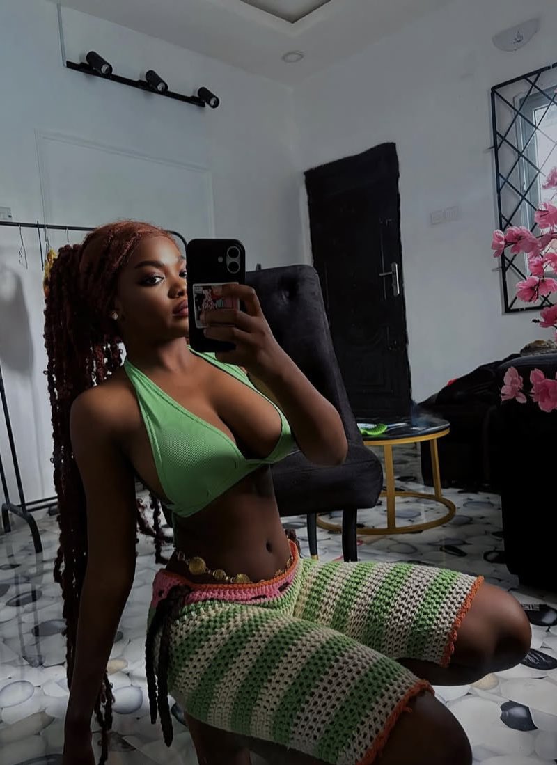 Dolly 🤍 tweet media