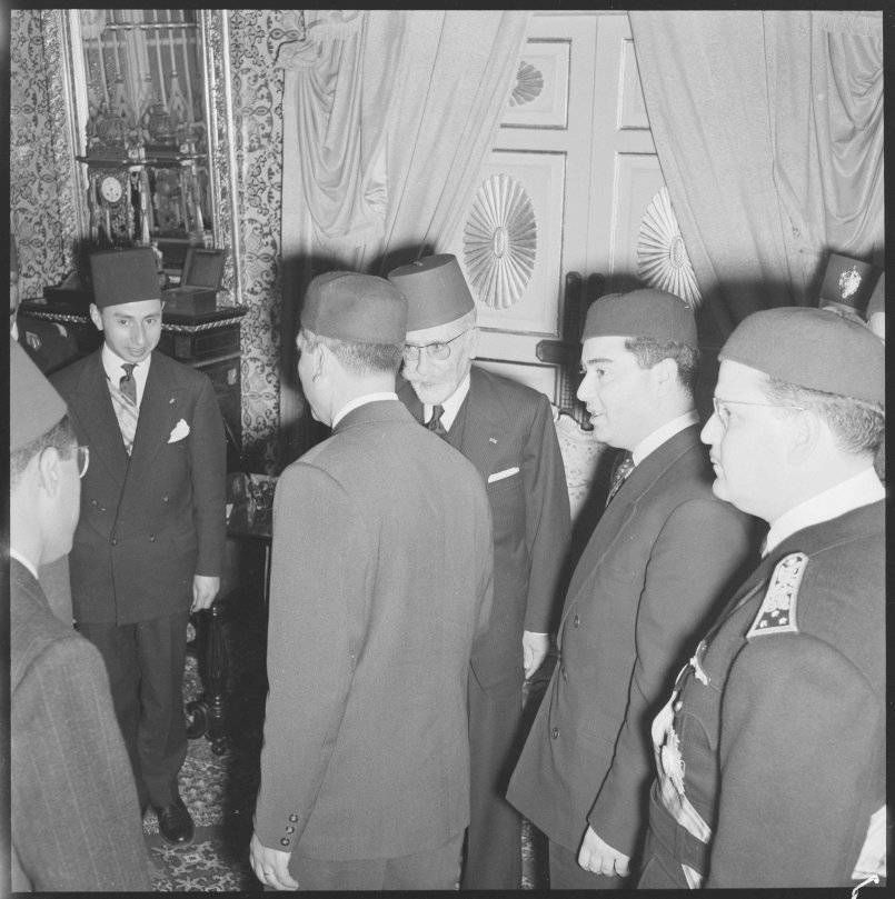 Carthagina's tweet photo. الاحتفال بعيد الفطر في قصر الباي بقرطاج سنة 1956 https://t.co/5w3n6OvdET