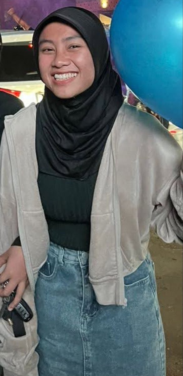 Anonymous tweet media