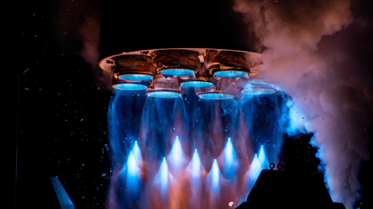 Booster 10 tweet media