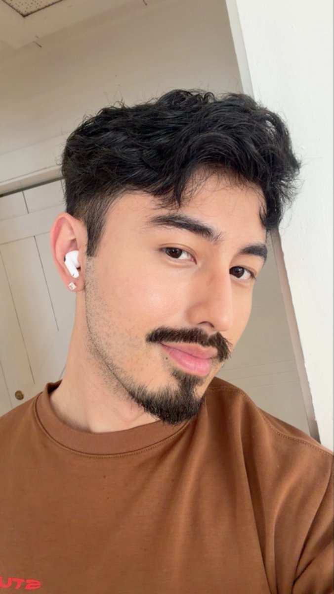 Gnarly Kirk tweet media