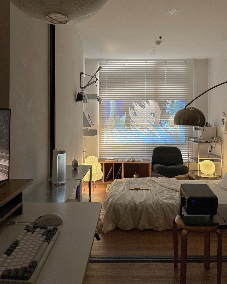 interiorstellar tweet media